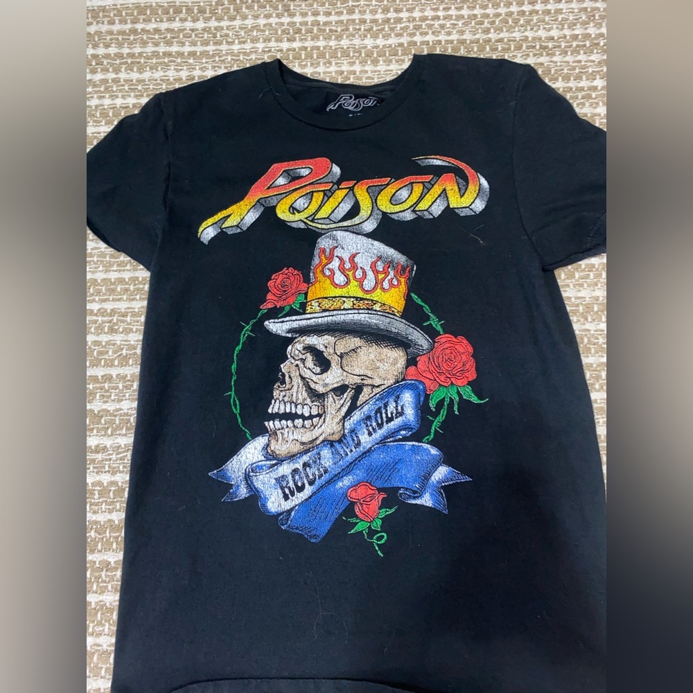 Cute poison band tee shirt size s men